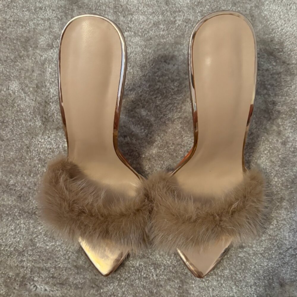 Fuzzy Heels